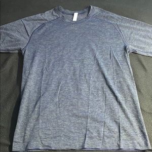 Lululemon Men’s Medium Shirt